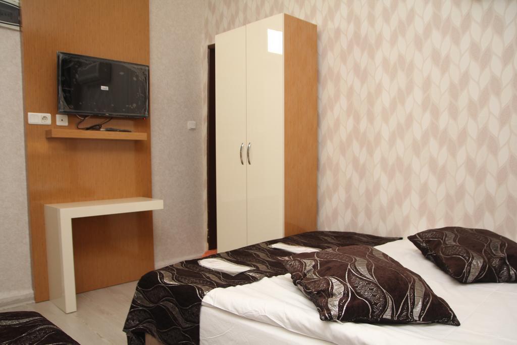 Vatan Hotel Smirne Esterno foto