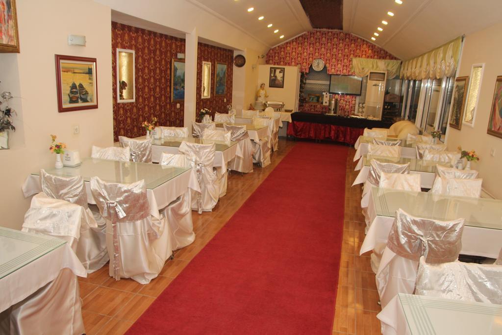 Vatan Hotel Smirne Esterno foto