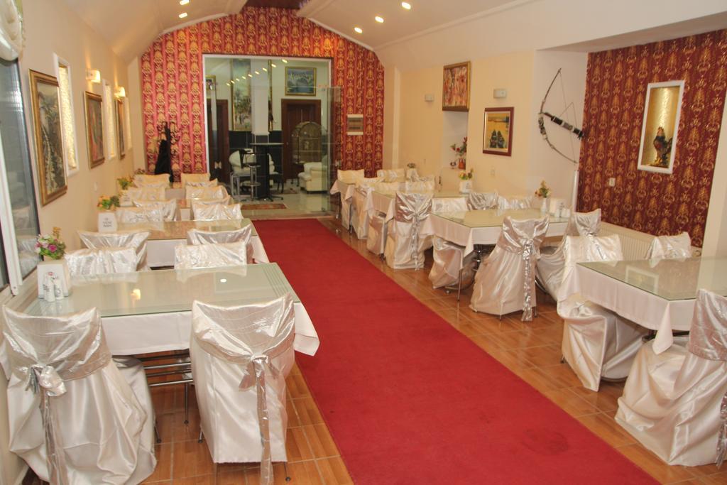 Vatan Hotel Smirne Esterno foto